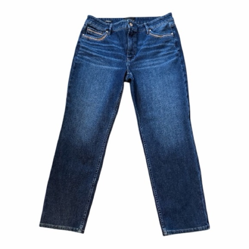 White House Black Market High Rise Jean Size 14 leather embossed pockets